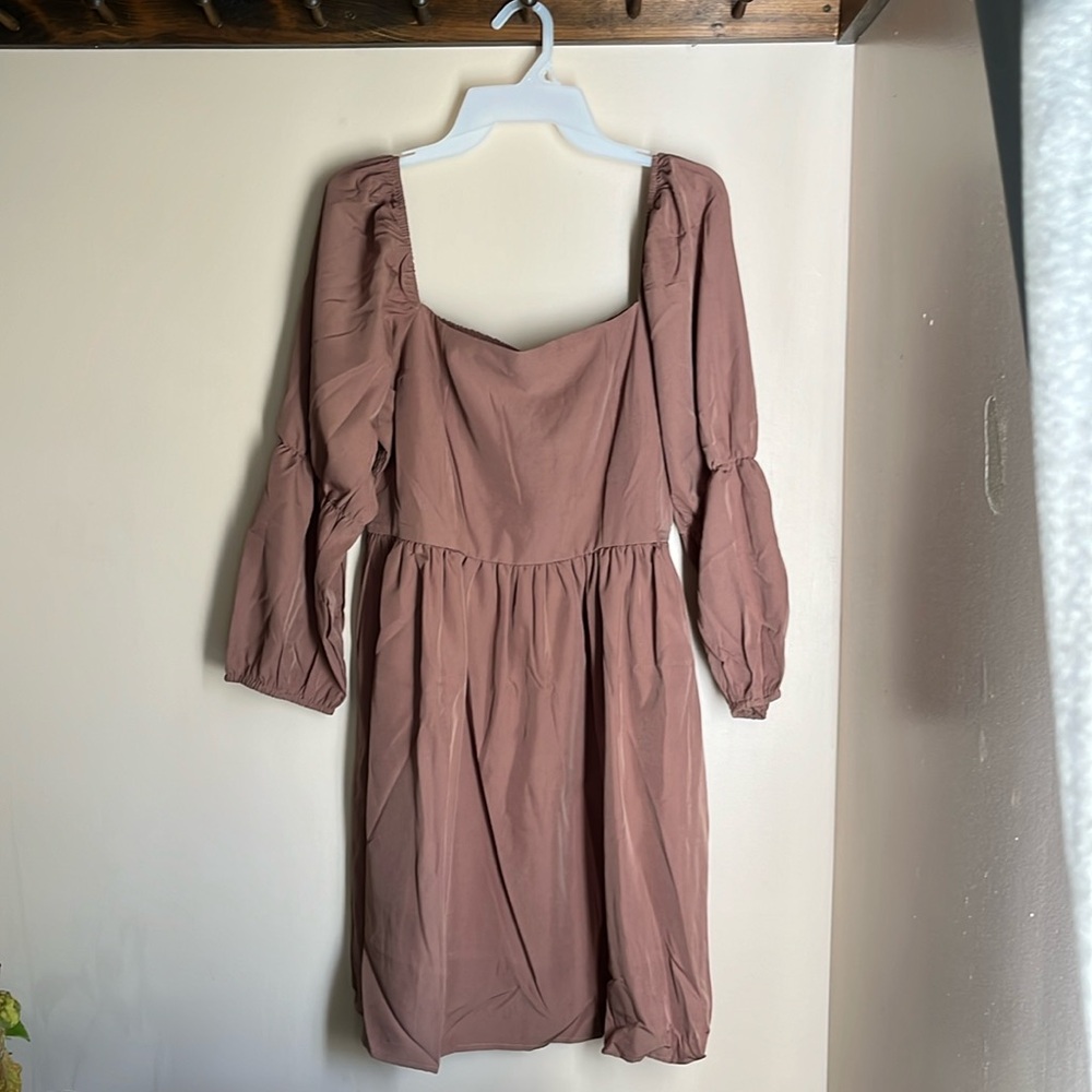 Light brown/tan square neck A-line long sleeve light-weight dress, size L.